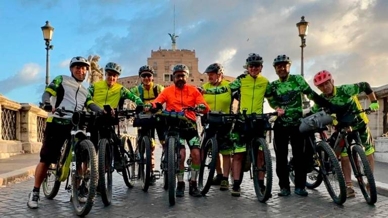 Ciclisti di Cesena sui pedali dalla sorgente alla foce del Tevere