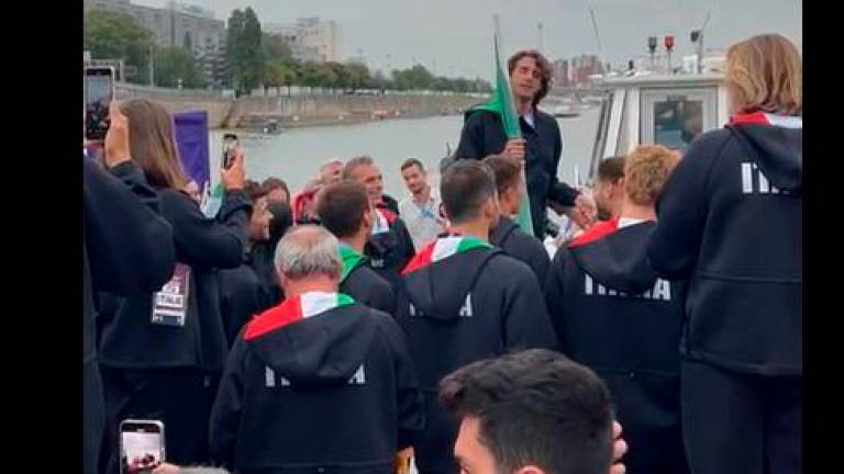 Olimpiadi di Parigi 2024, Tamberi alla squadra italiana: “Facciamo qualcosa di figo” VIDEO